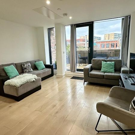Lux Livin' Apartments - Luxury 2 Bed Apartment With Sky Garden Manchester Exterior photo