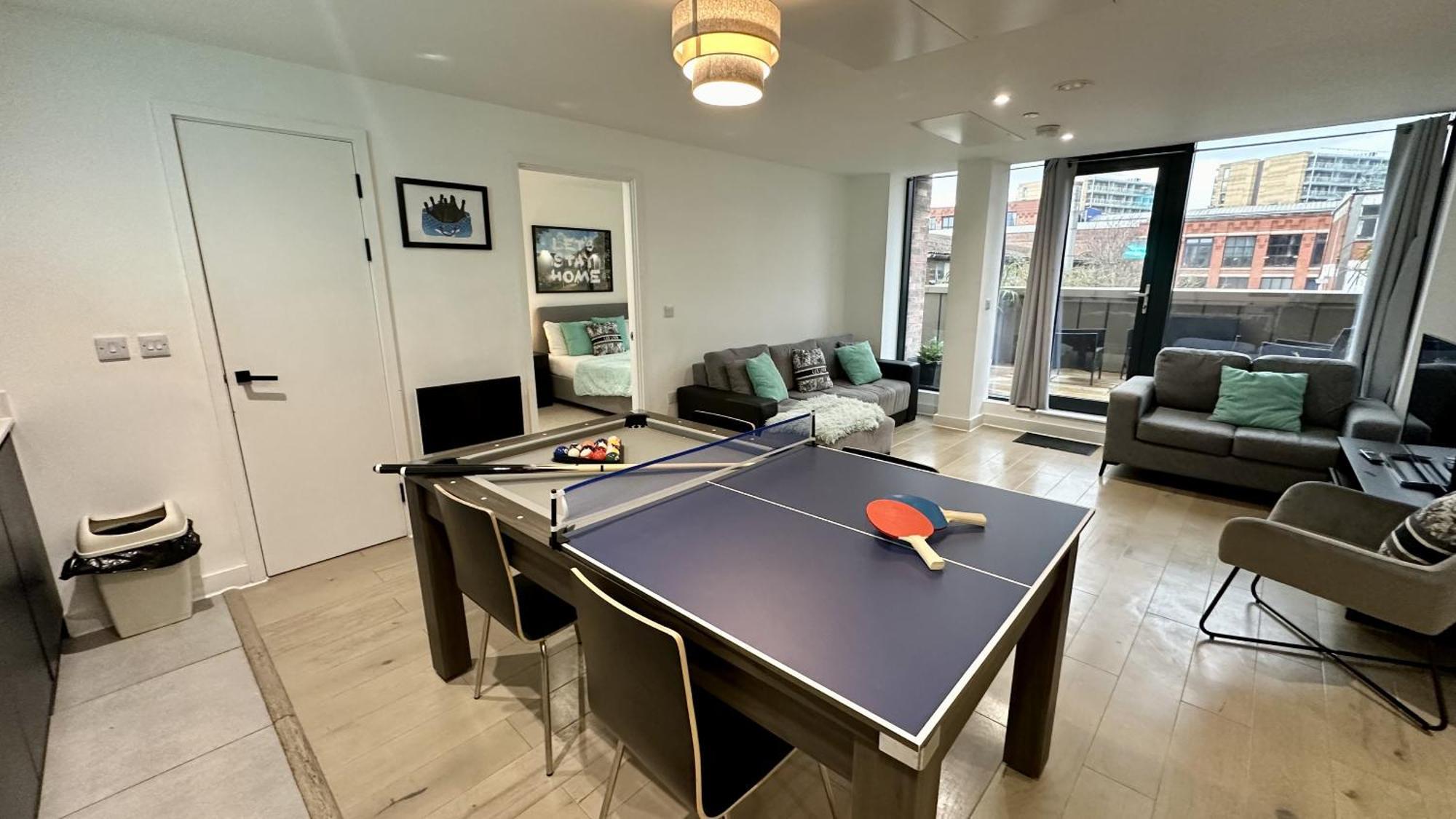 Lux Livin' Apartments - Luxury 2 Bed Apartment With Sky Garden Manchester Exterior photo